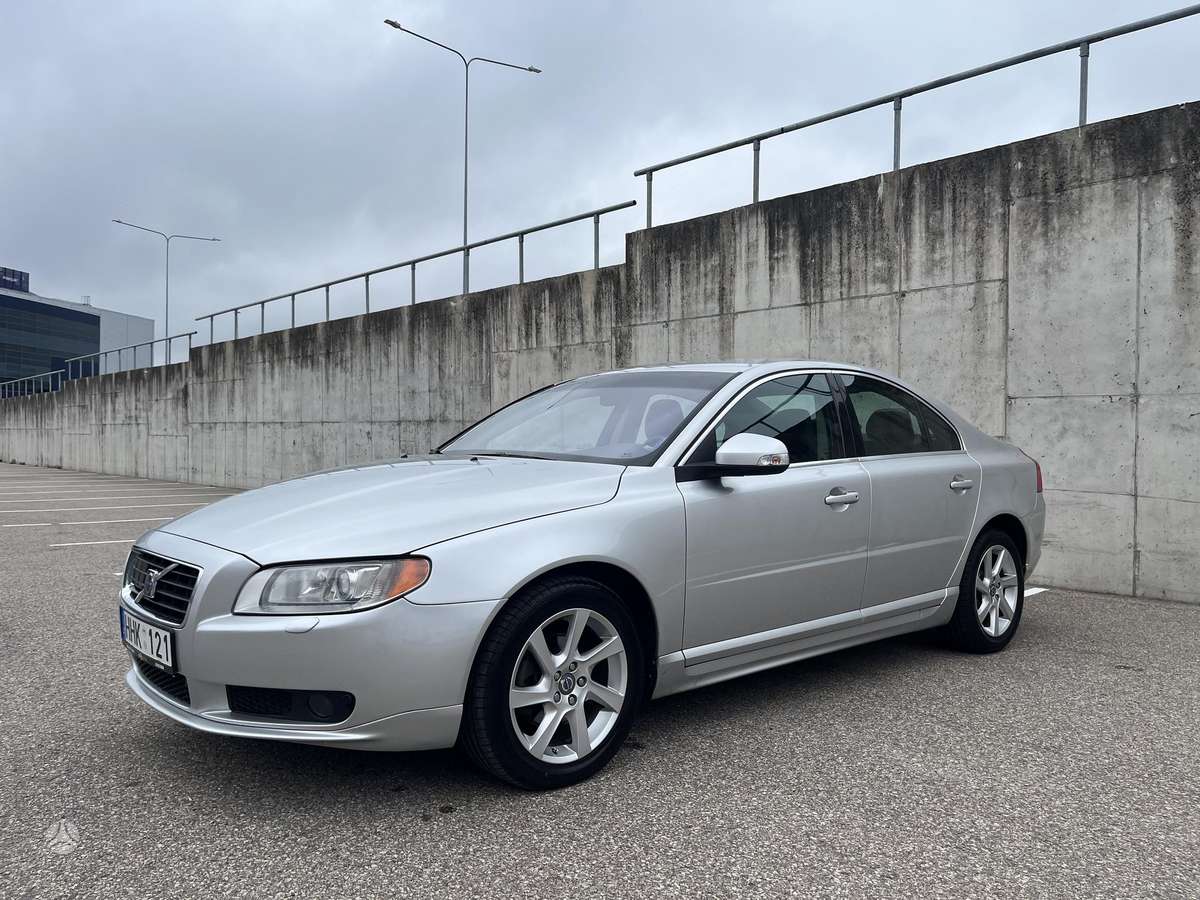 Volvo S80 - 2