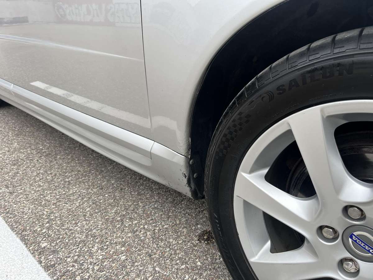 Volvo S80, 2.4 l., Седан