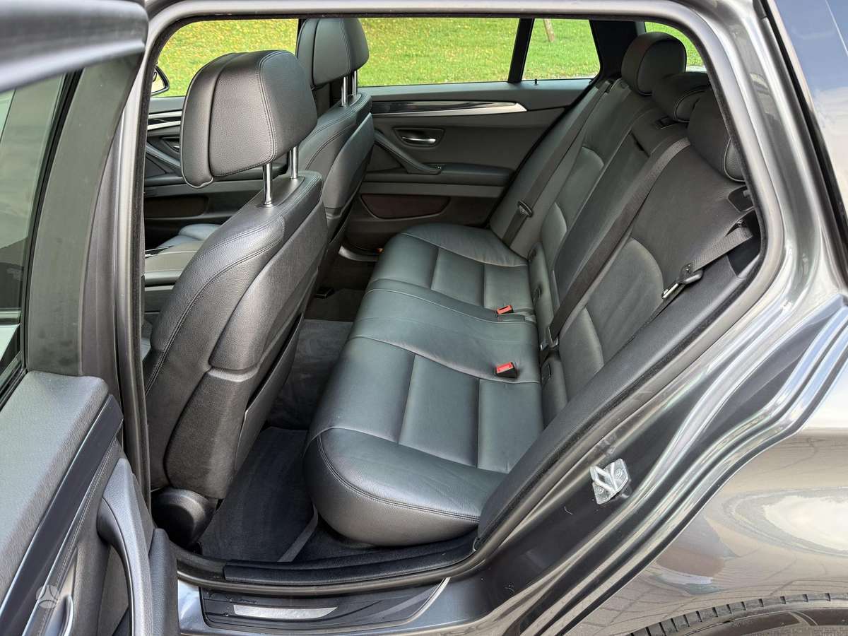 BMW 535, 3.0 l., universalas