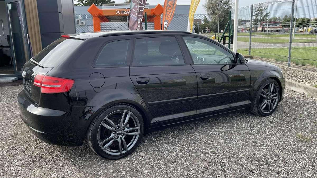 Audi A3, 1.4 l., Хэтчбек
