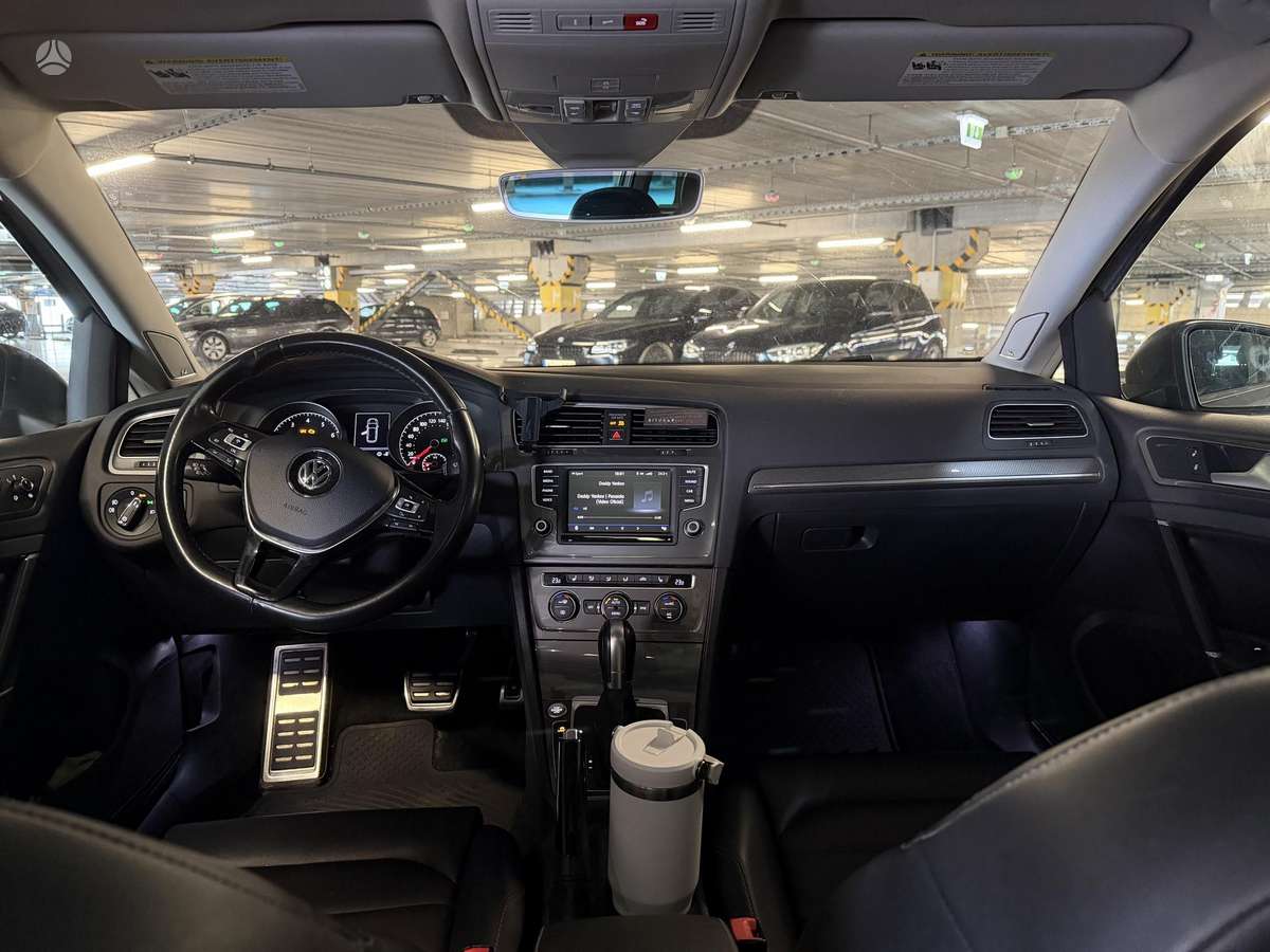 Volkswagen Golf Alltrack - 9