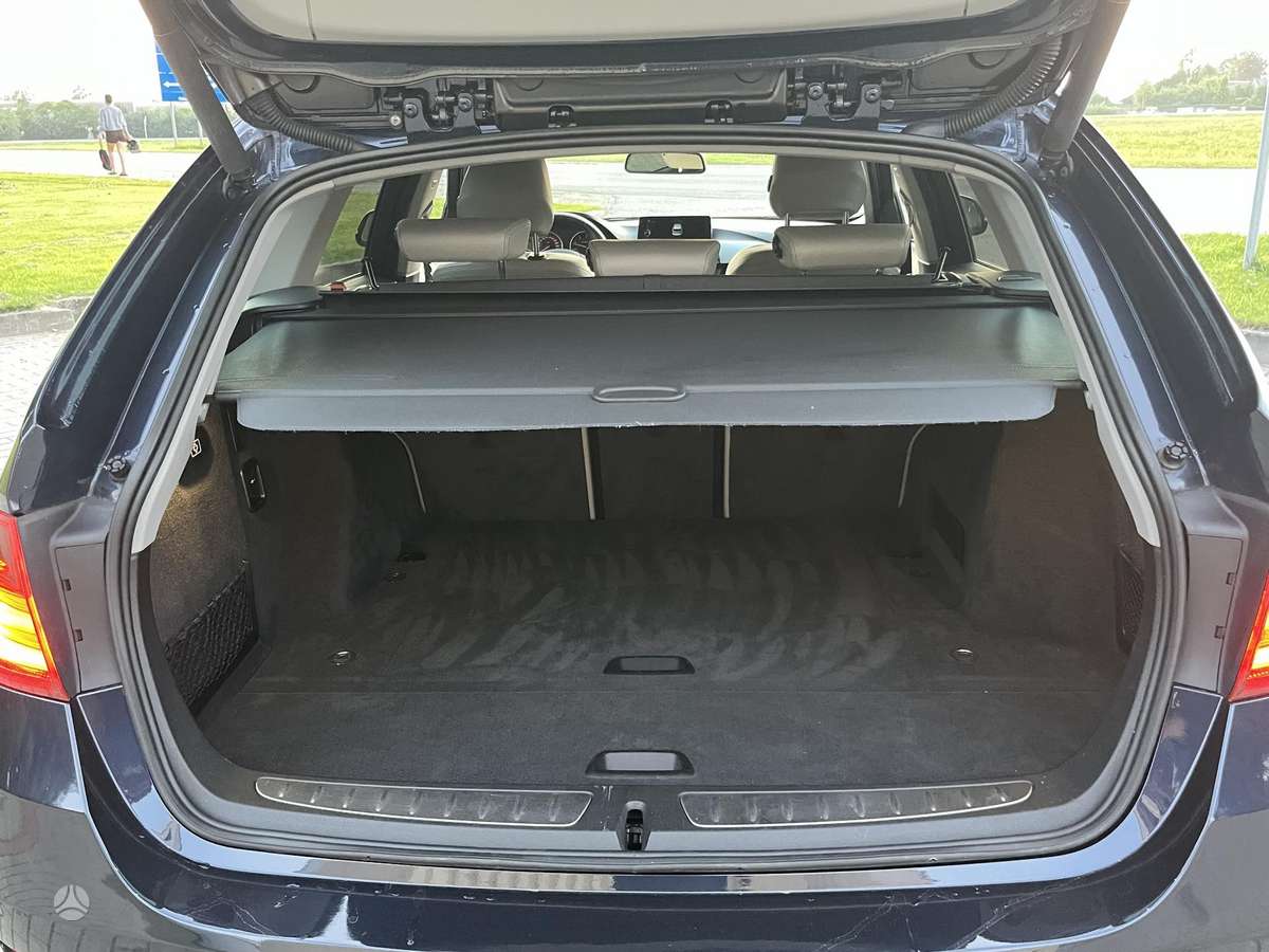 BMW 320, 2.0 l., Универсал