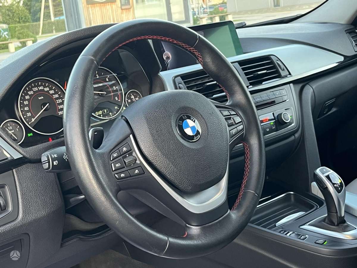 BMW 320, 2.0 l., wagon