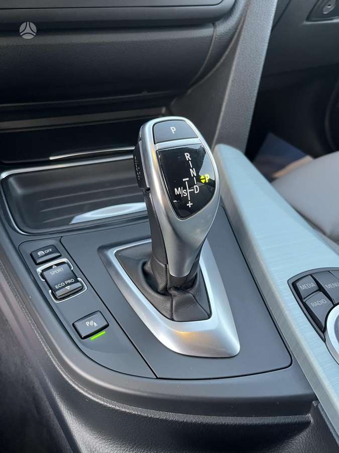 BMW 320, 2.0 l., universalas
