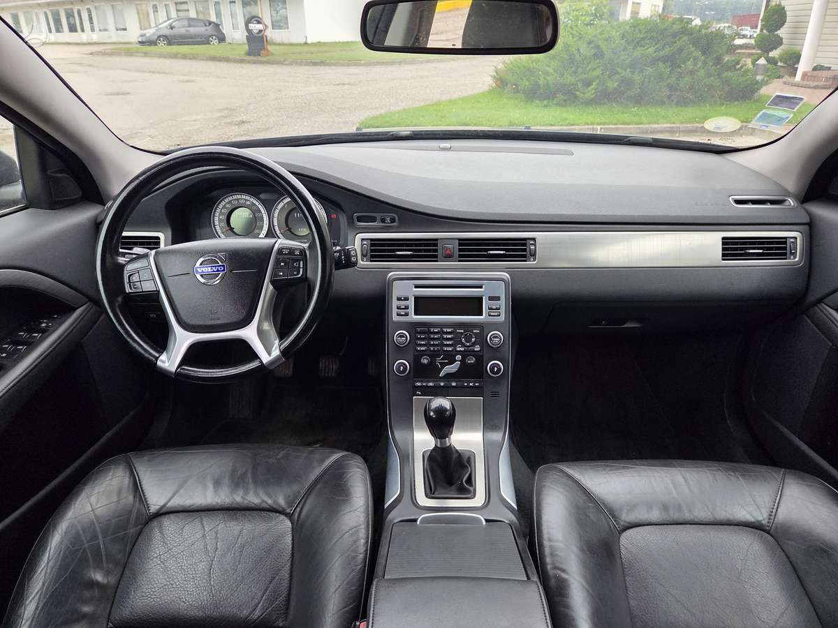 Volvo V70, 2.0 l., universalas