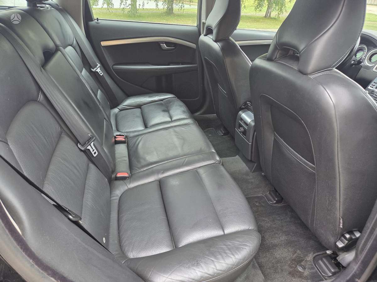 Volvo V70, 2.0 l., universalas