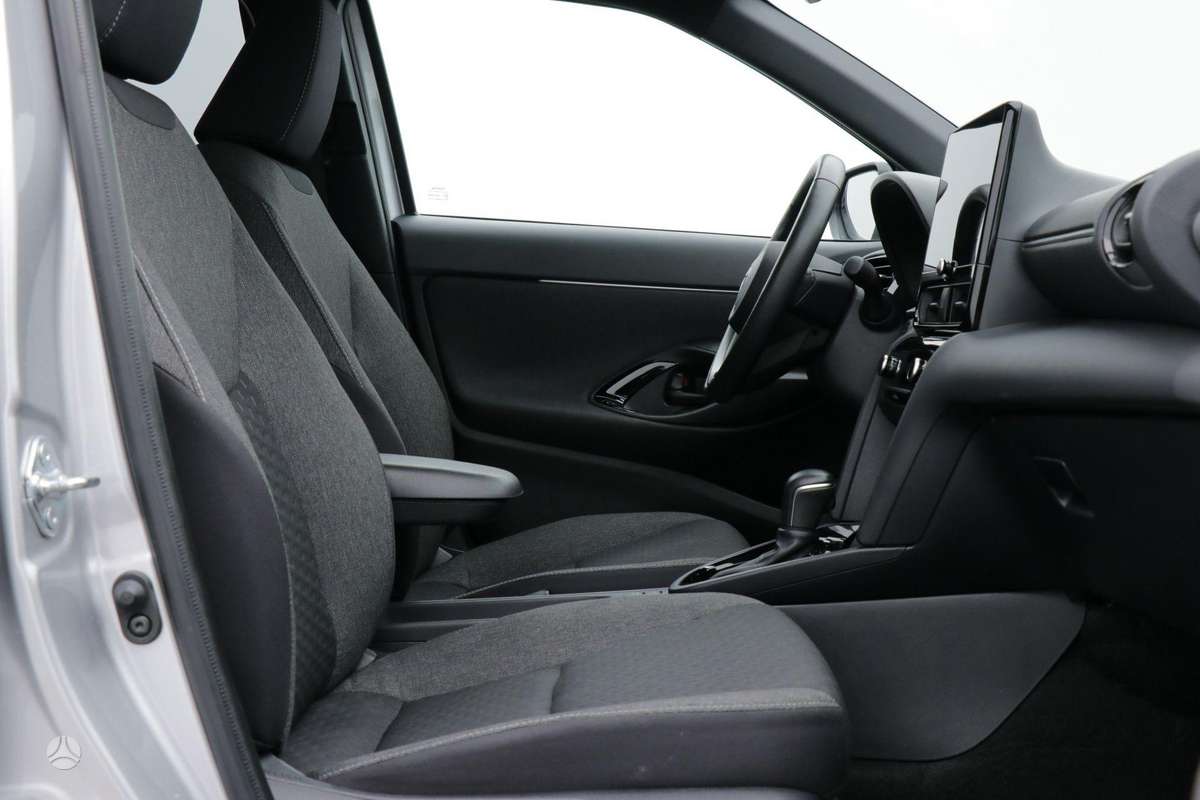 Toyota Yaris Cross - 9