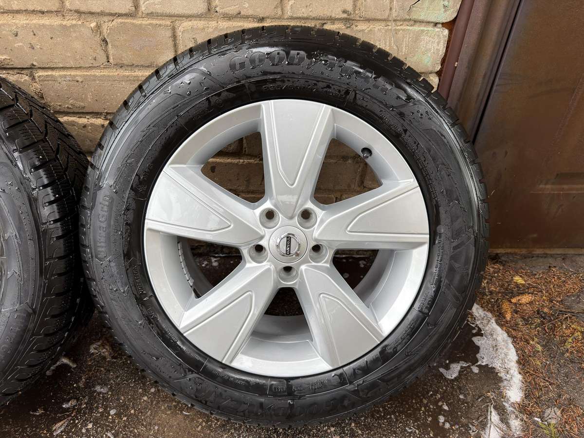 Volvo, light alloy, R17