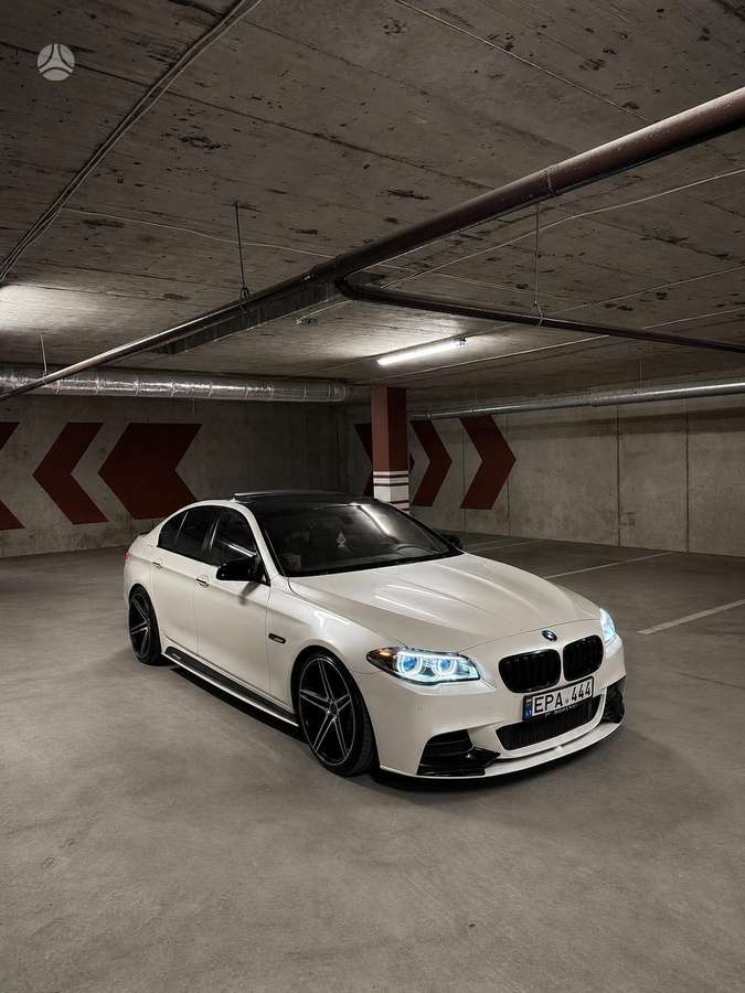 BMW 525, 3.0 l., Седан