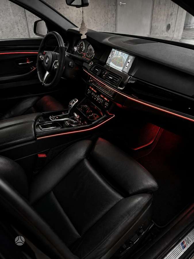 BMW 525, 3.0 l., Седан