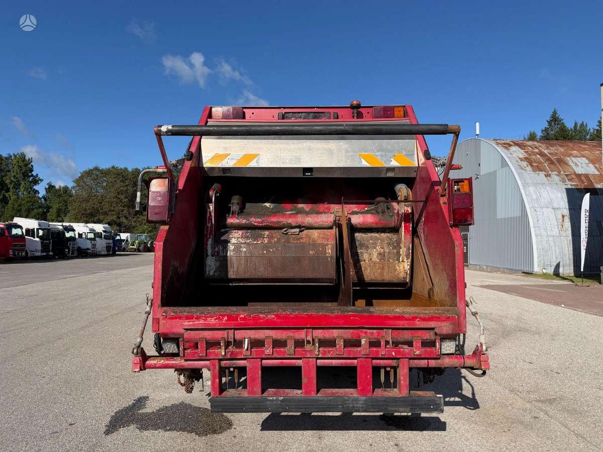 Scania P320, garbage trucks