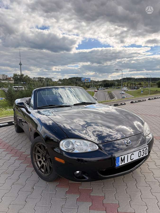 Mazda MX-5, 1.6 l., Кабриолет