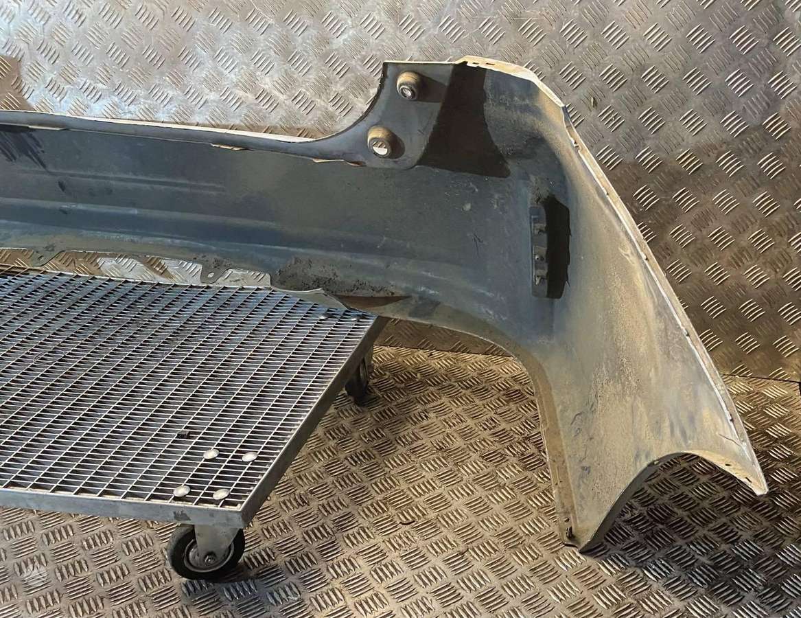 Toyota Prius+ kėbulo dalys