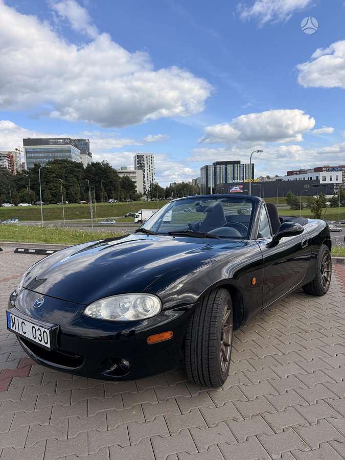 Mazda MX-5, 1.6 l., Кабриолет