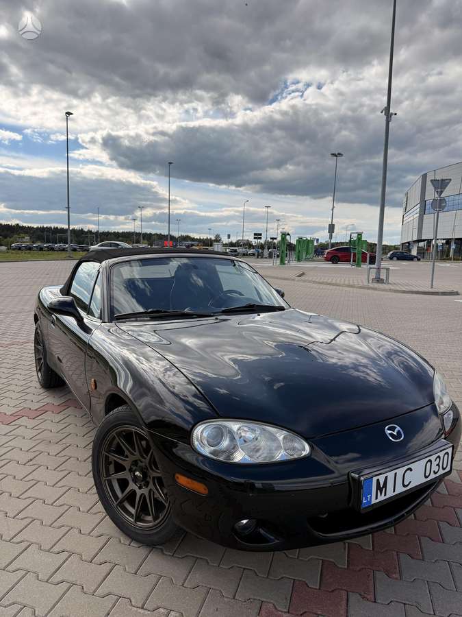 Mazda MX-5, 1.6 l., Кабриолет