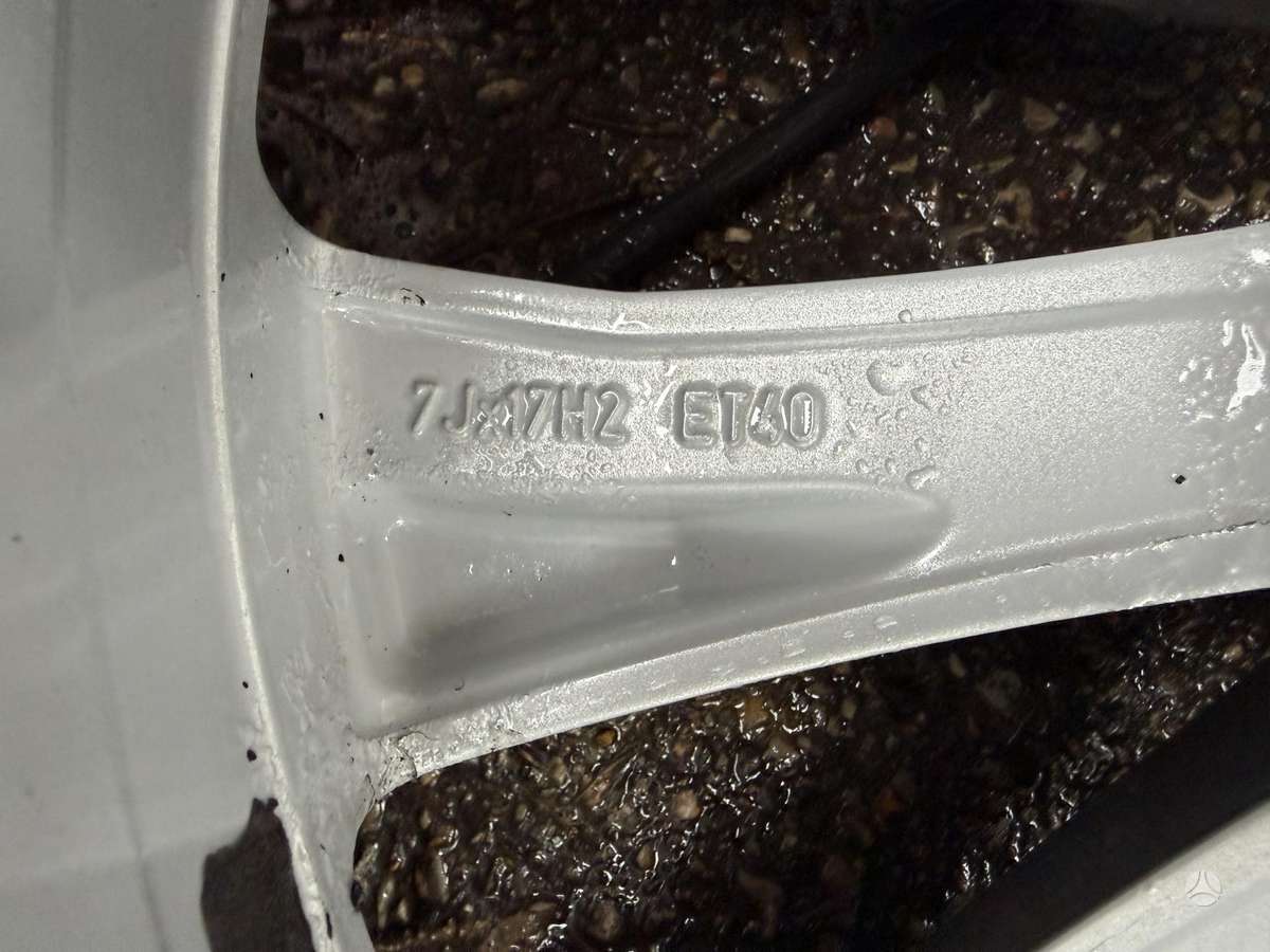 Volkswagen, light alloy, R17
