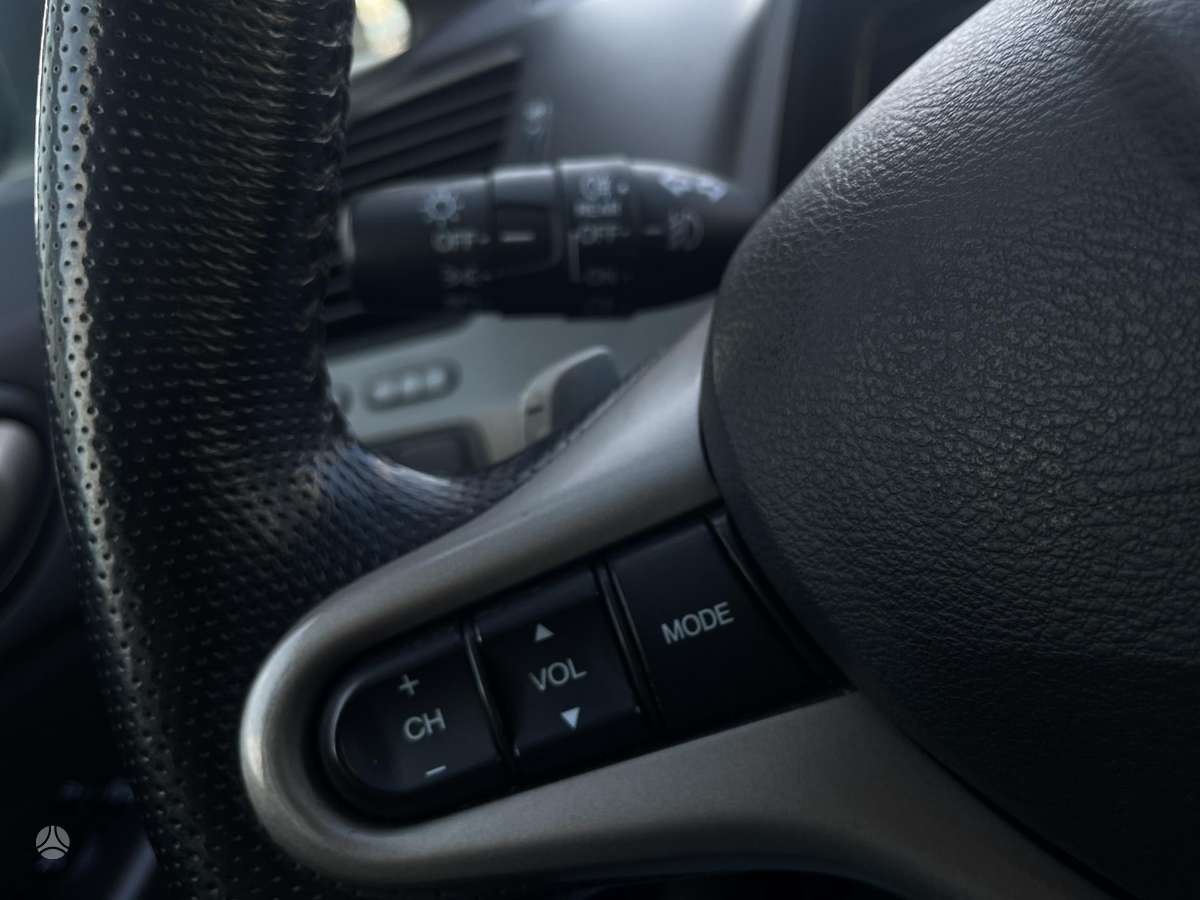 Honda Civic, 1.8 l., hatchback