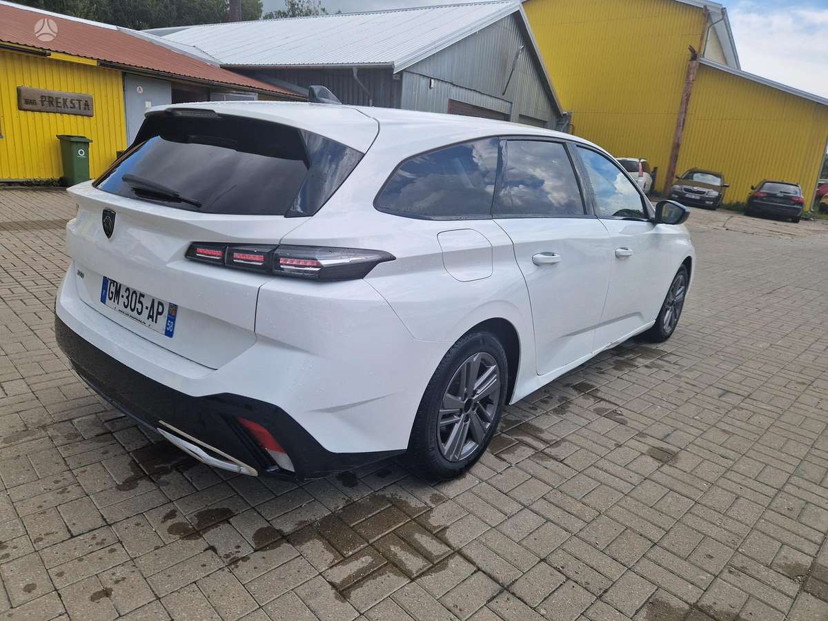 Peugeot 308 - 4