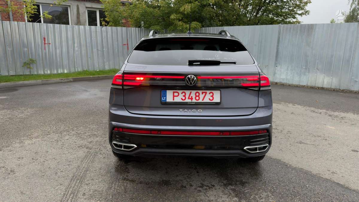 Volkswagen T-Roc - 8