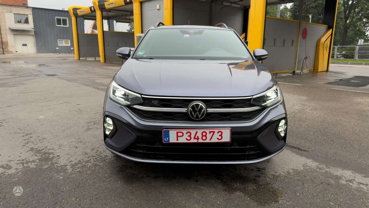 Volkswagen T-Roc - 3
