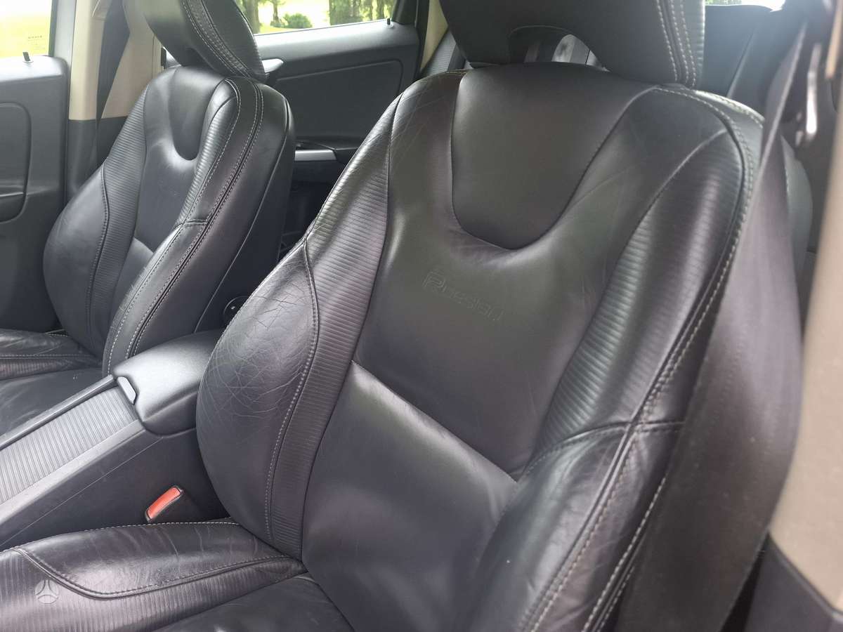 Volvo XC60 - 6