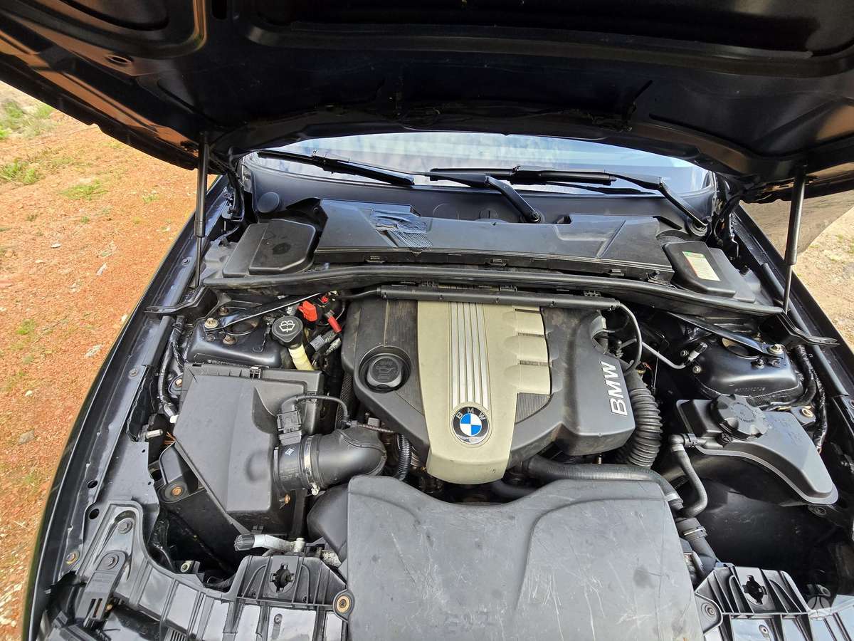 BMW 118, 2.0 l., hatchback