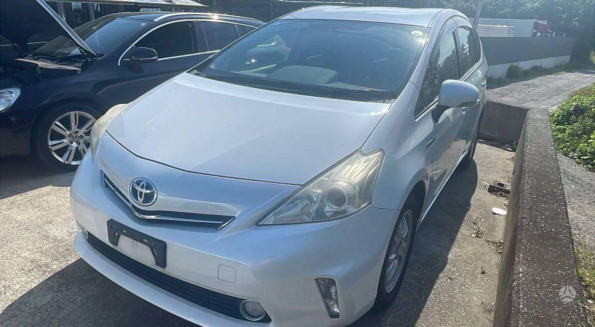 Toyota Prius+ kėbulo dalys