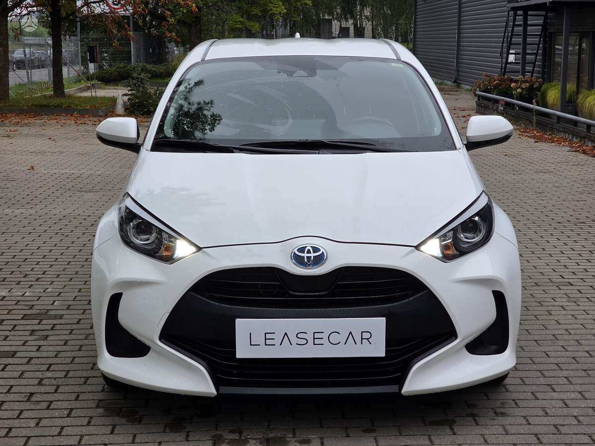Toyota Yaris - 5