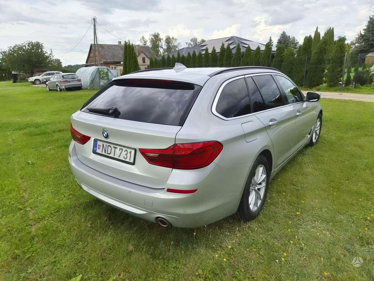 BMW 520, 2.0 l., wagon