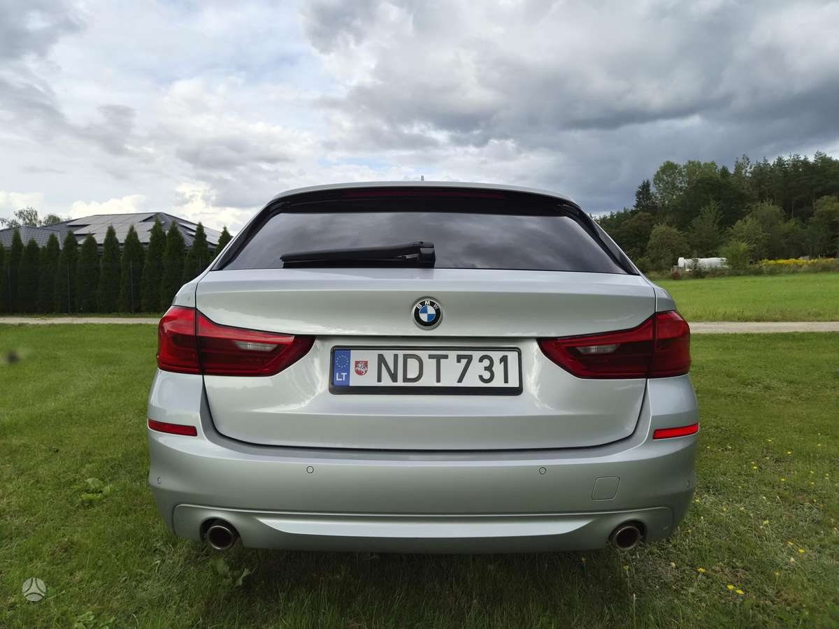 BMW 520, 2.0 l., wagon