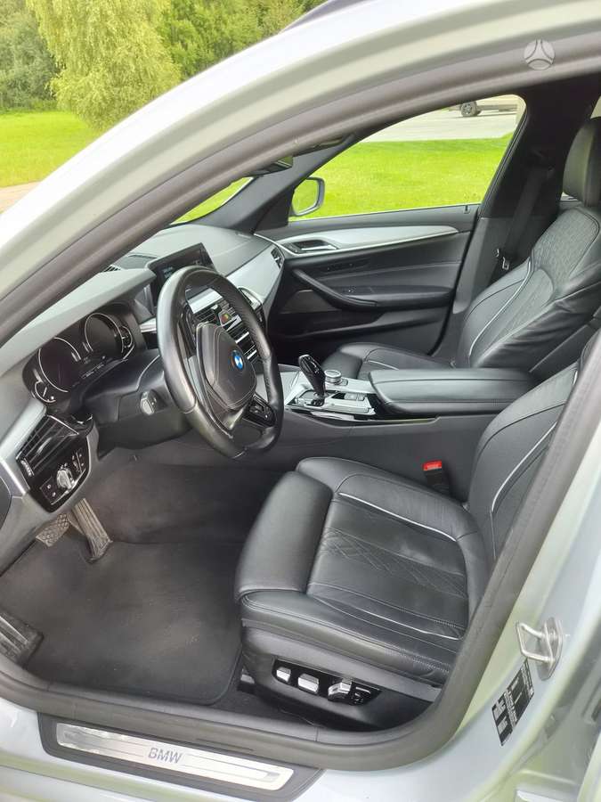 BMW 520, 2.0 l., wagon