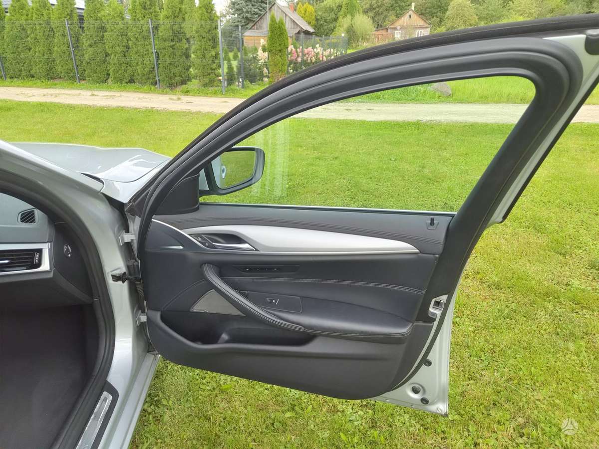 BMW 520, 2.0 l., wagon