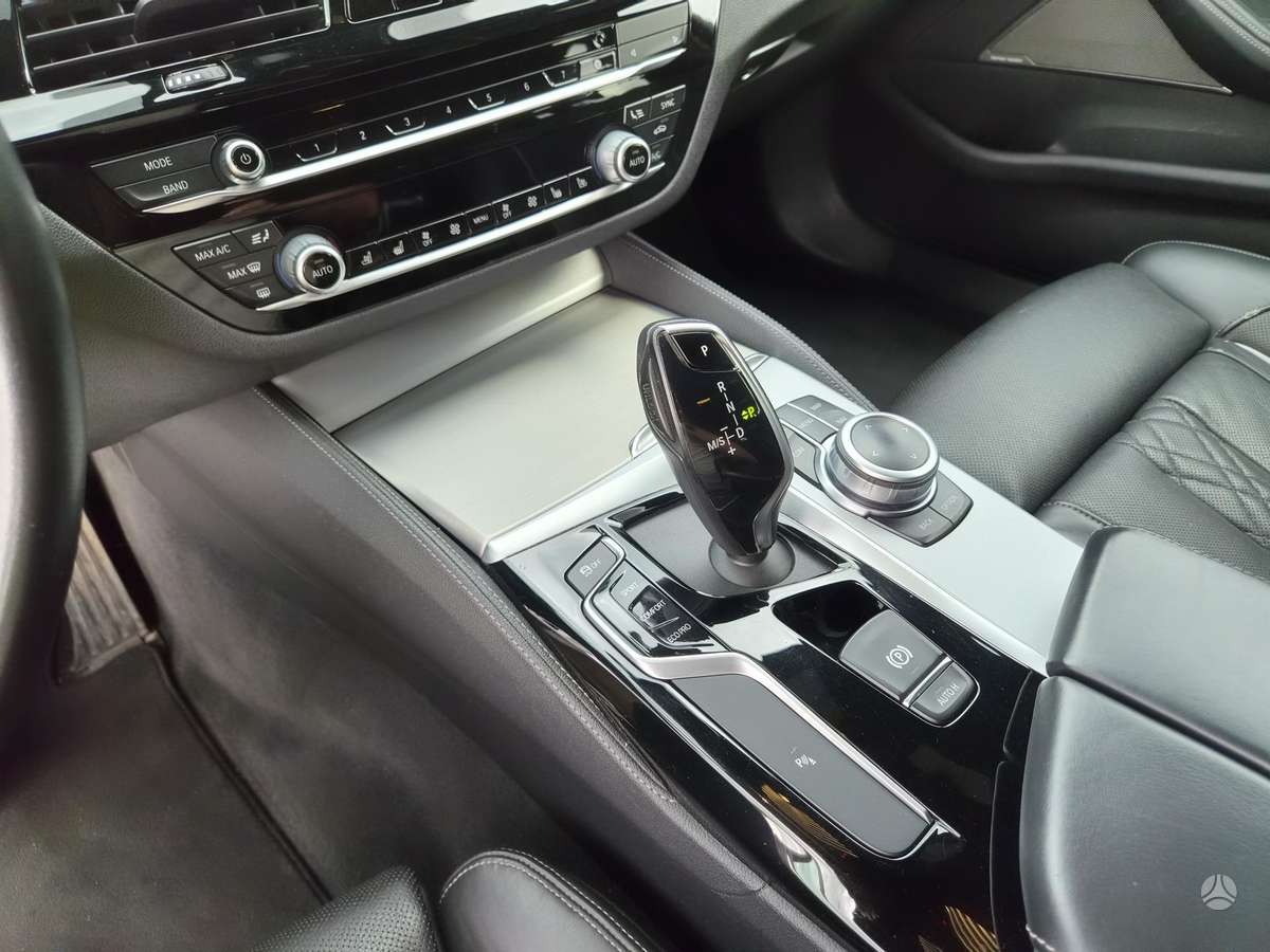 BMW 520, 2.0 l., wagon