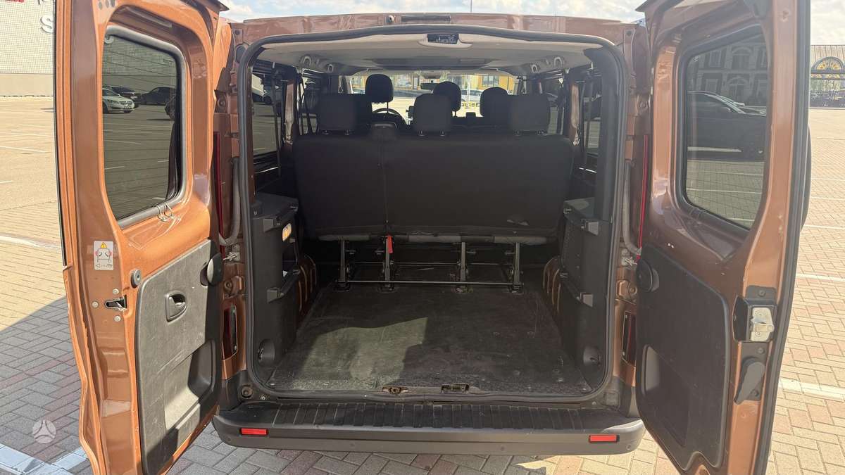 Renault Trafic, 1.6 l., Минивэн