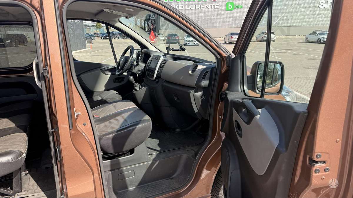 Renault Trafic, 1.6 l., Минивэн