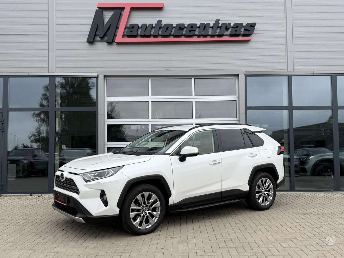 Toyota RAV4 - 1