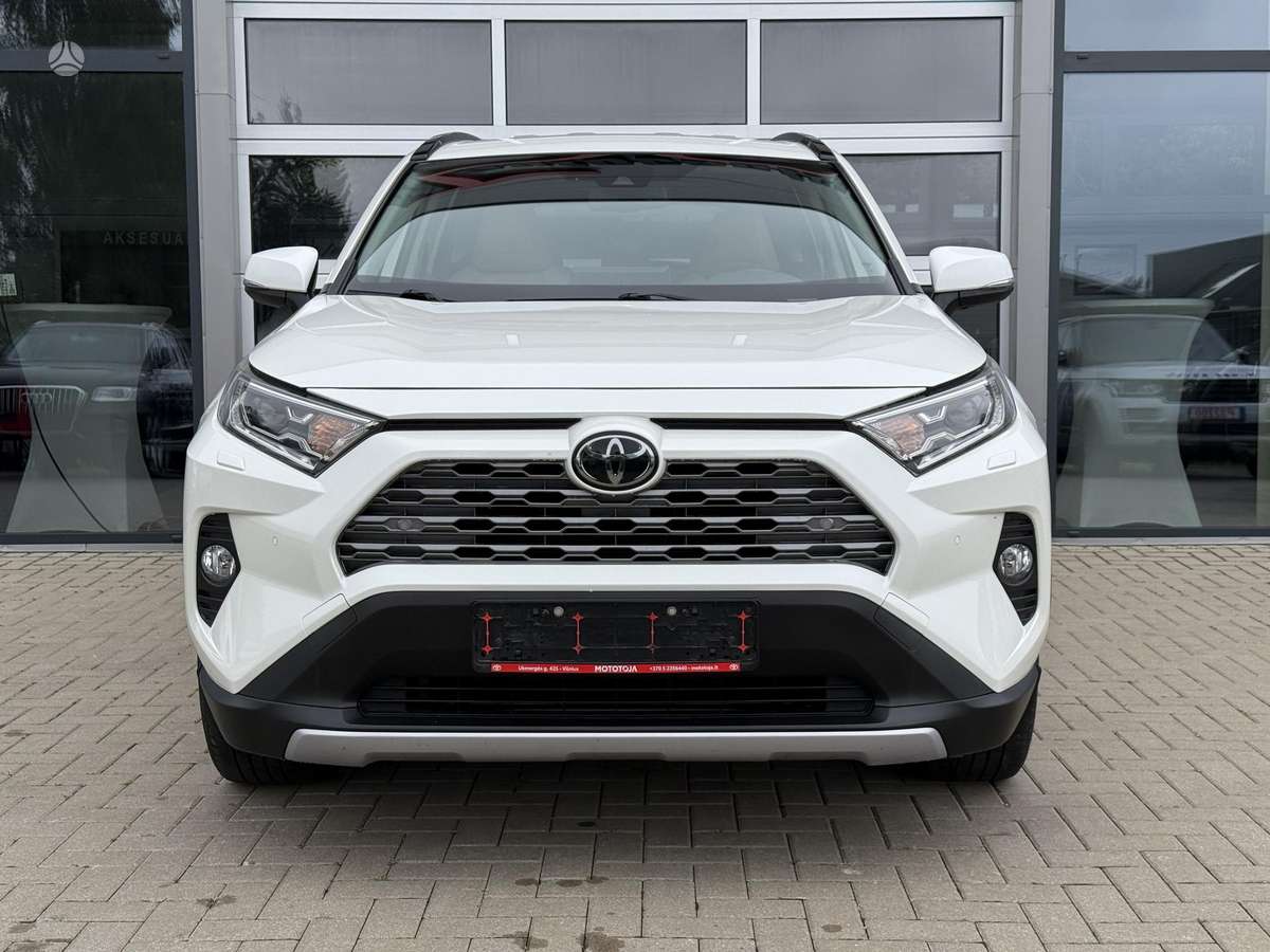 Toyota RAV4 - 3