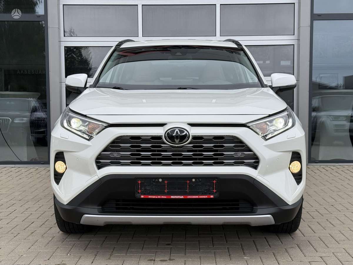 Toyota RAV4 - 4