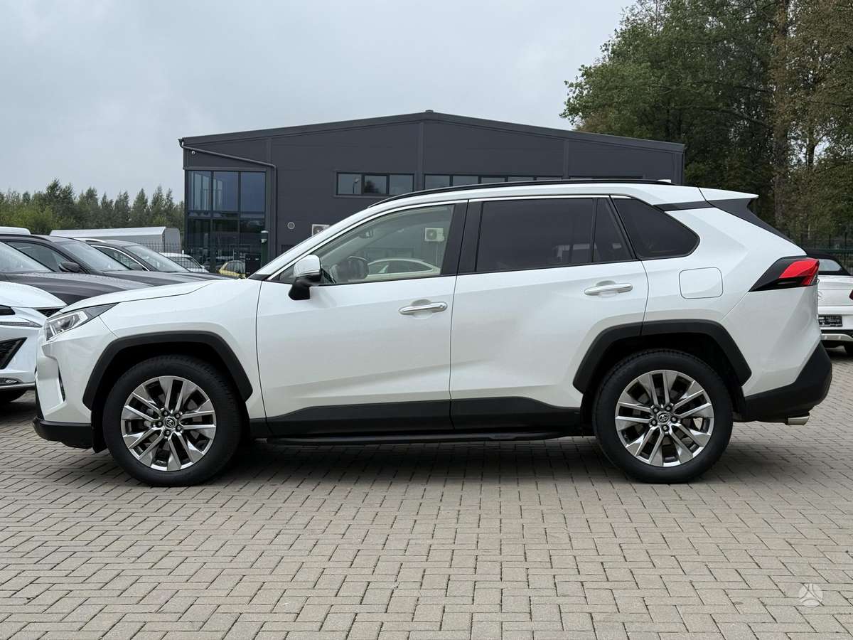 Toyota RAV4 - 12