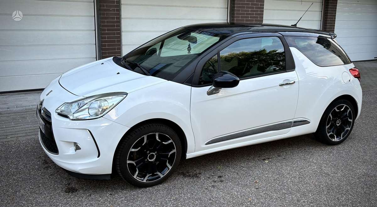Citroen DS3, 1.6 l., Хэтчбек