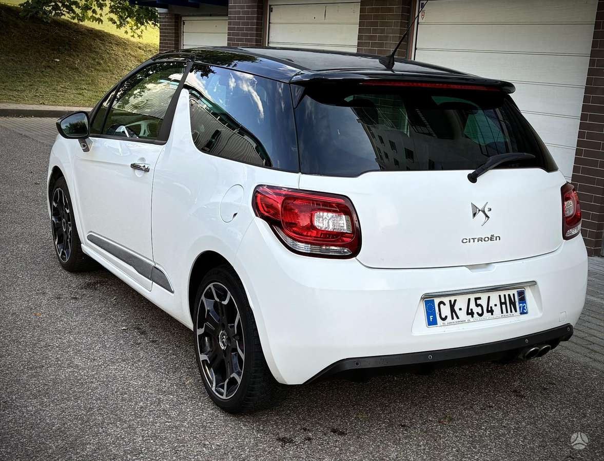 Citroen DS3, 1.6 l., hatchback