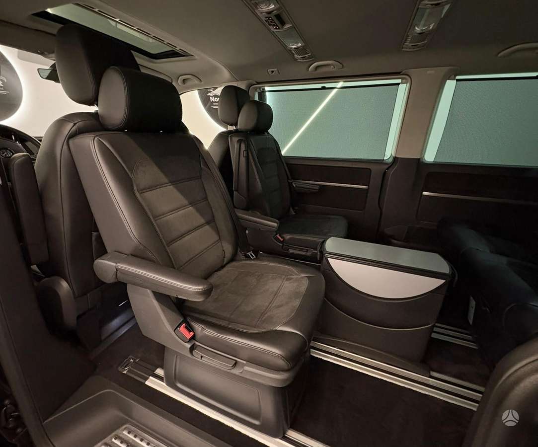 Volkswagen Multivan, 2.0 l., Минивэн