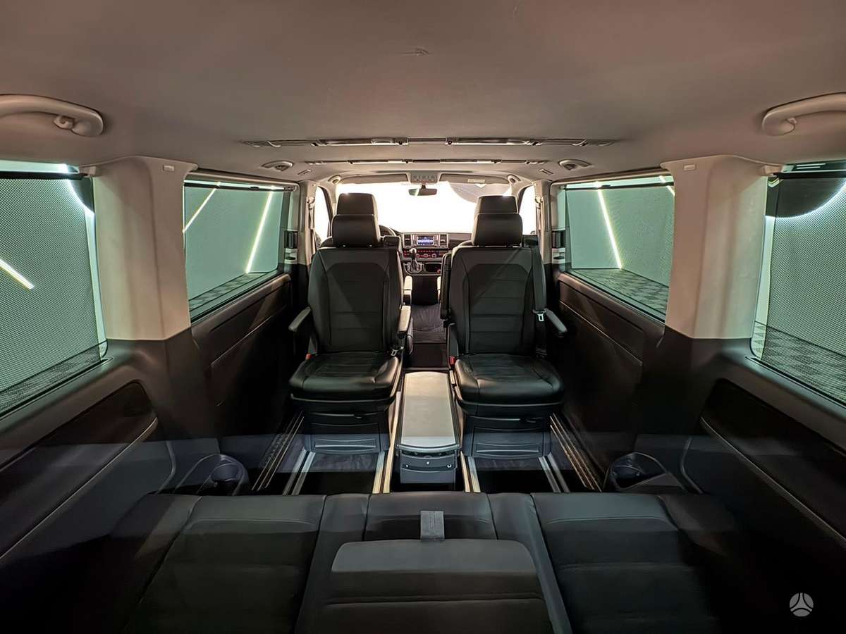 Volkswagen Multivan, 2.0 l., Минивэн