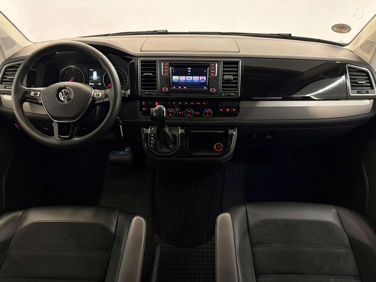 Volkswagen Multivan, 2.0 l., Минивэн