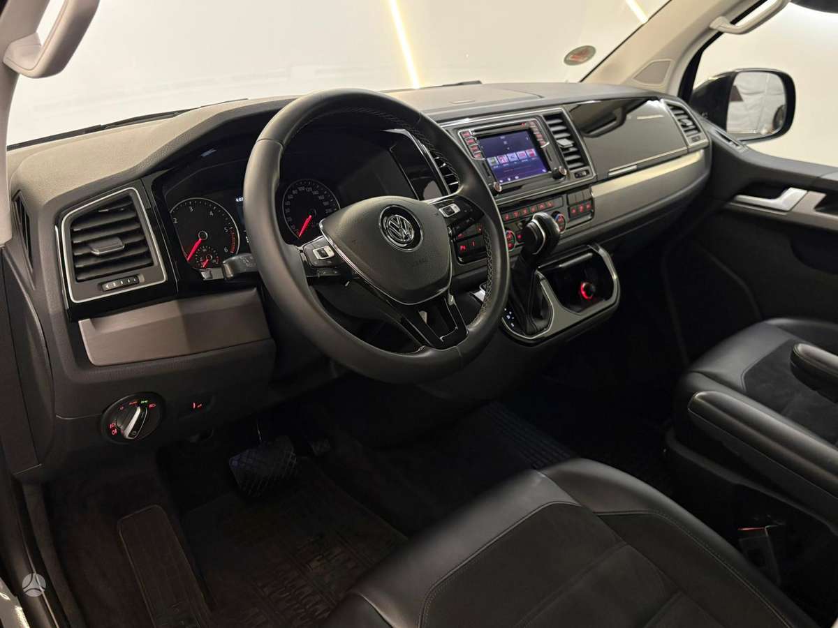 Volkswagen Multivan, 2.0 l., Минивэн