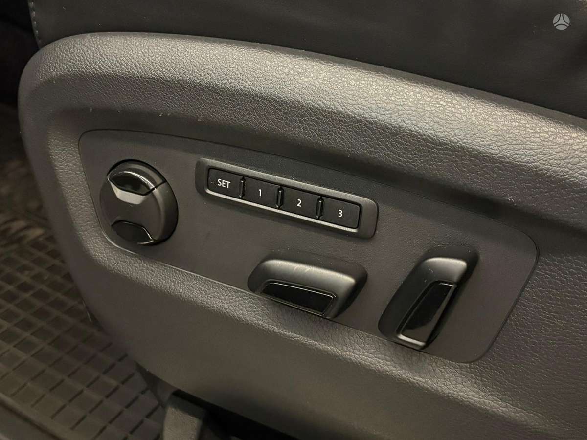 Volkswagen Multivan, 2.0 l., Минивэн