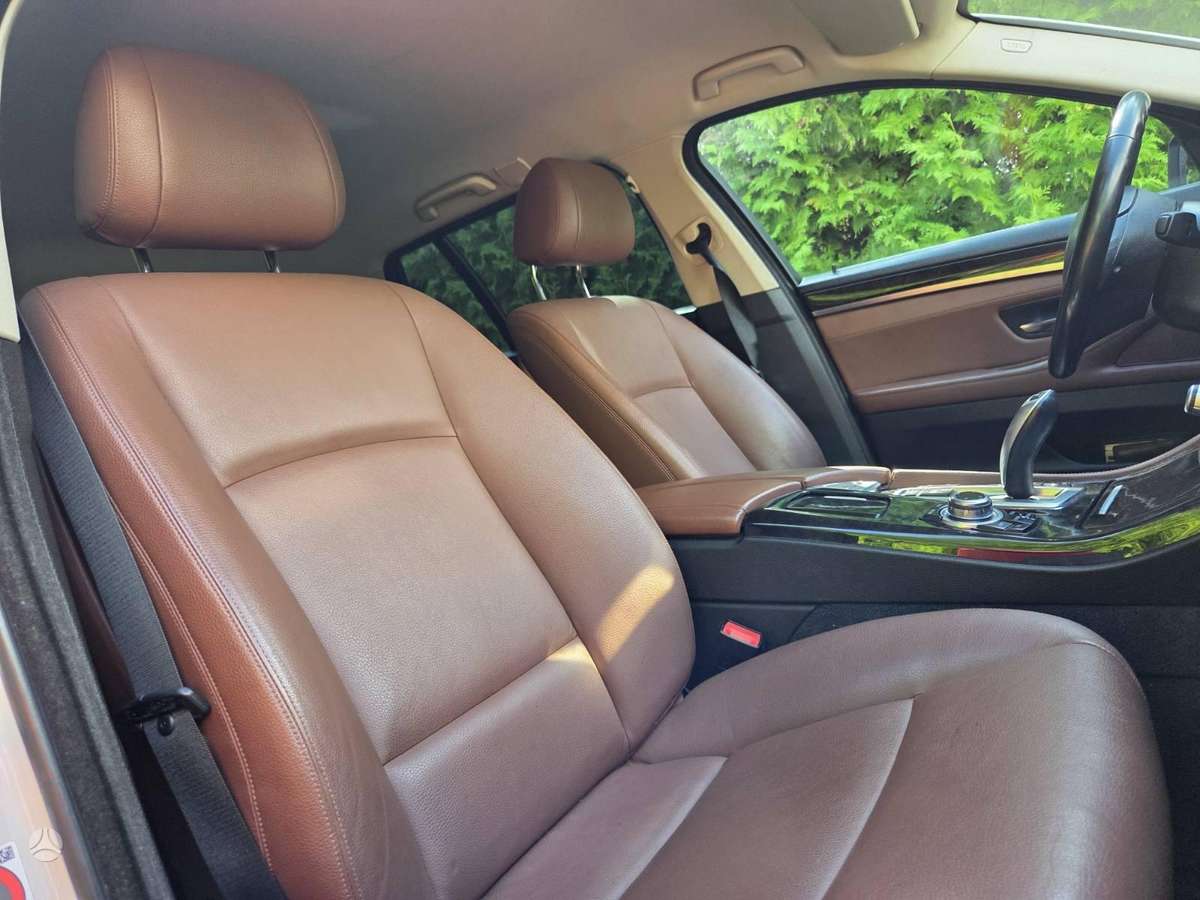 BMW 520, 2.0 l., wagon