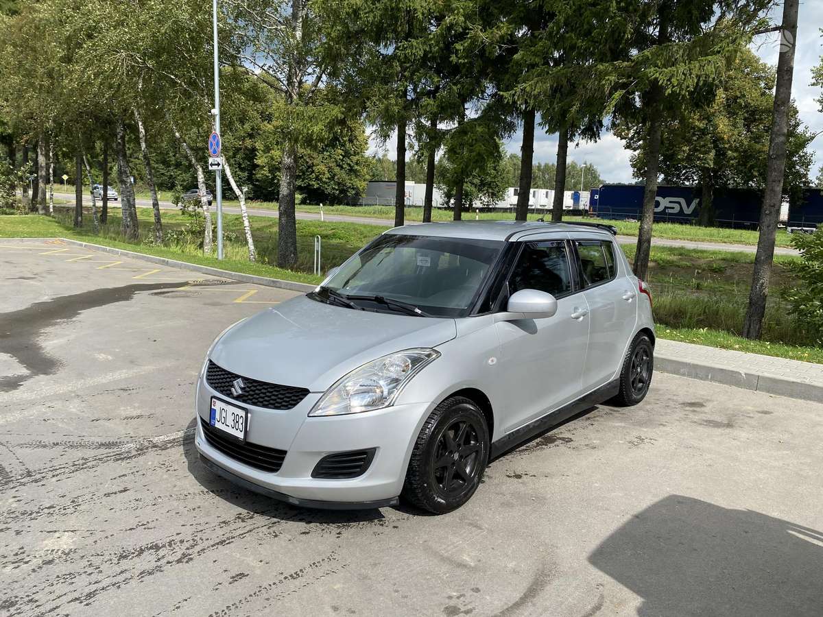 Suzuki Swift, 1.2 l., hatchback