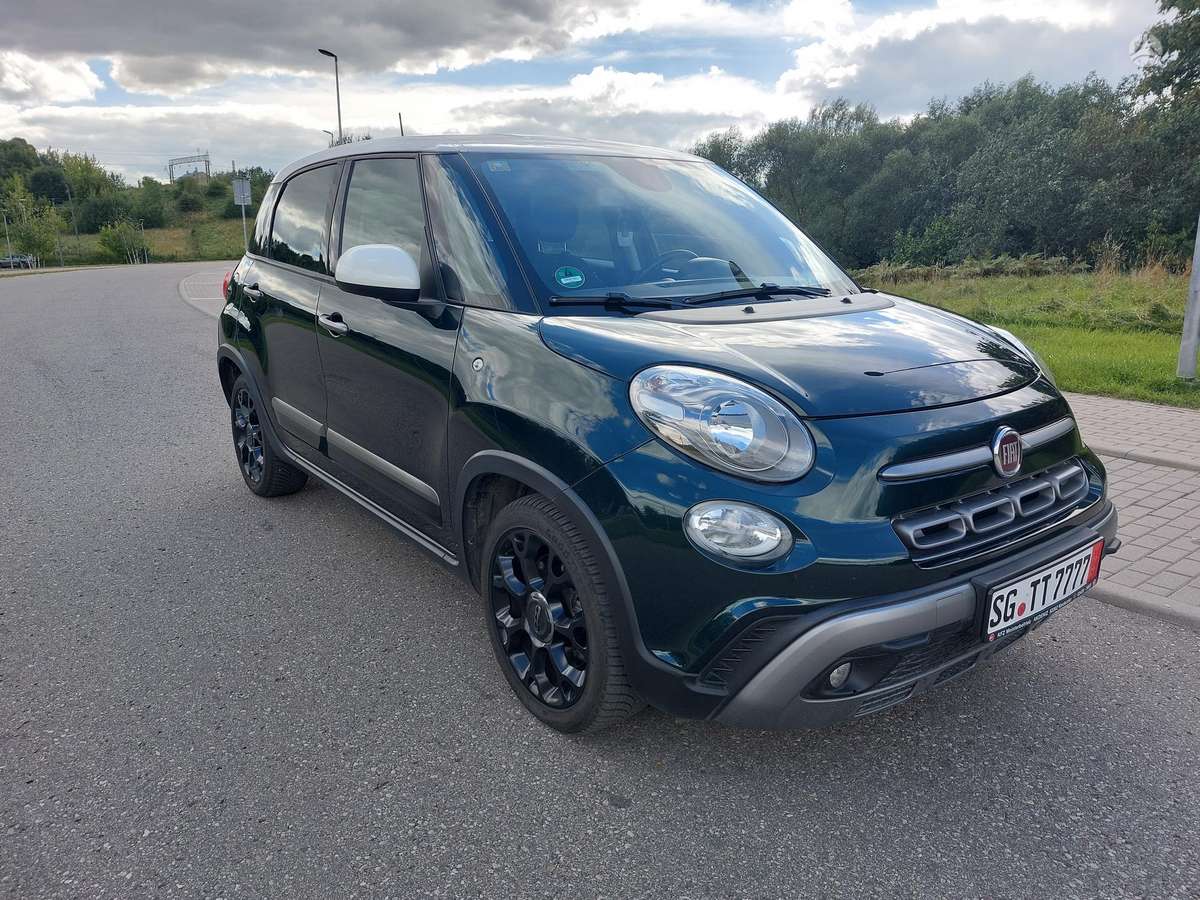Fiat 500L, 1.6 l., hatchback