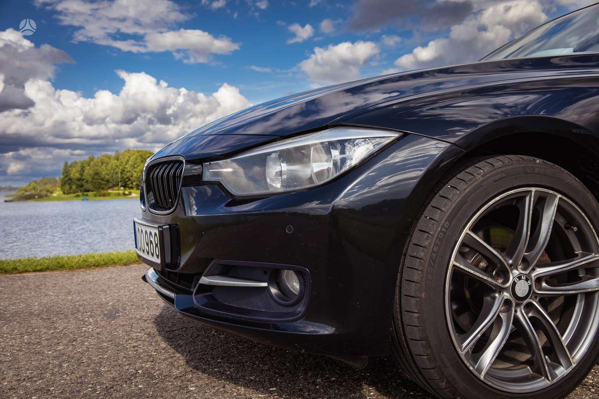 BMW 320, 2.0 l., wagon